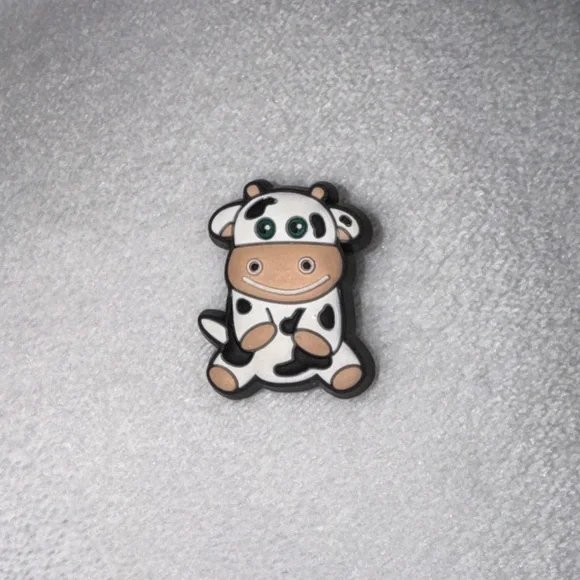 Adorable Cow Jibbitz - Picture 1 of 3